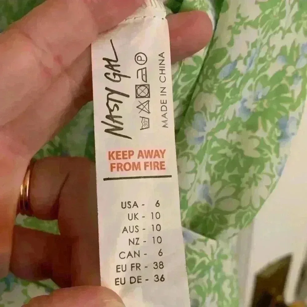 Nasty Gal Green and White Floral Romper, Womens Size 6 boho festival concertcore - Picture 9 of 12